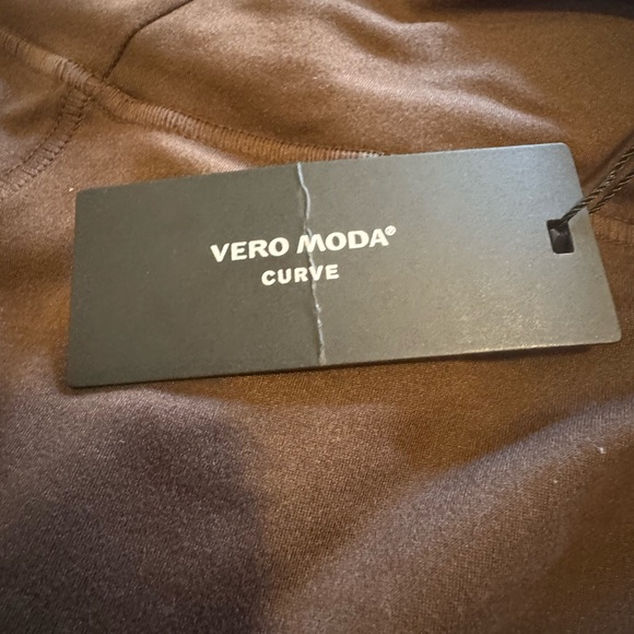 Vero Moda Brown High-Waisted Leggings - Picture 4 of 5
